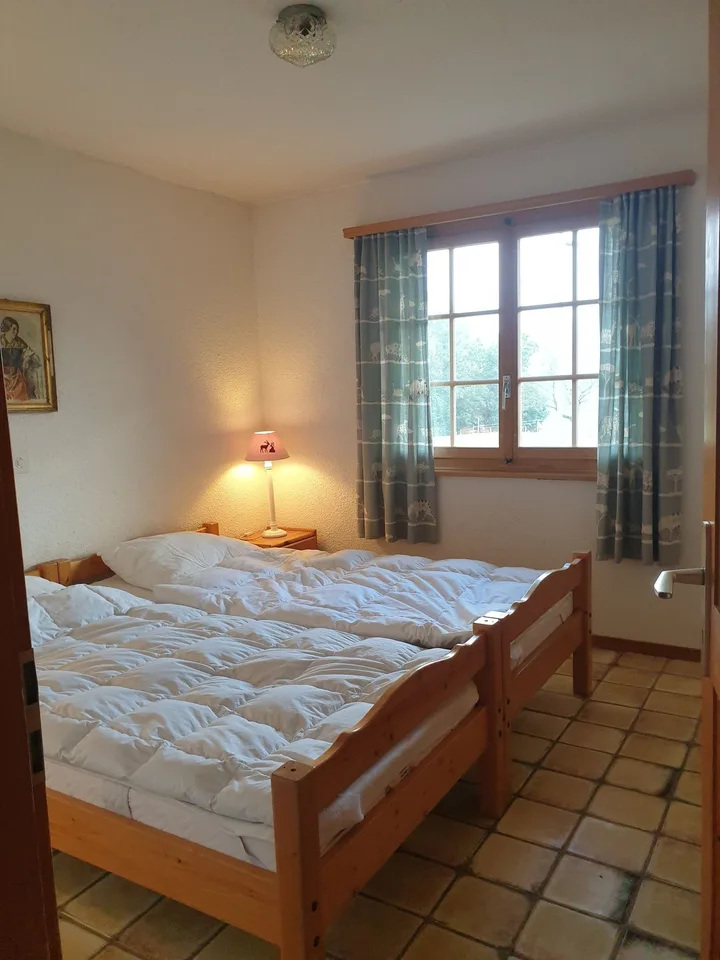 Vacation Rentals: Chalet St-Mauricci - 6 people