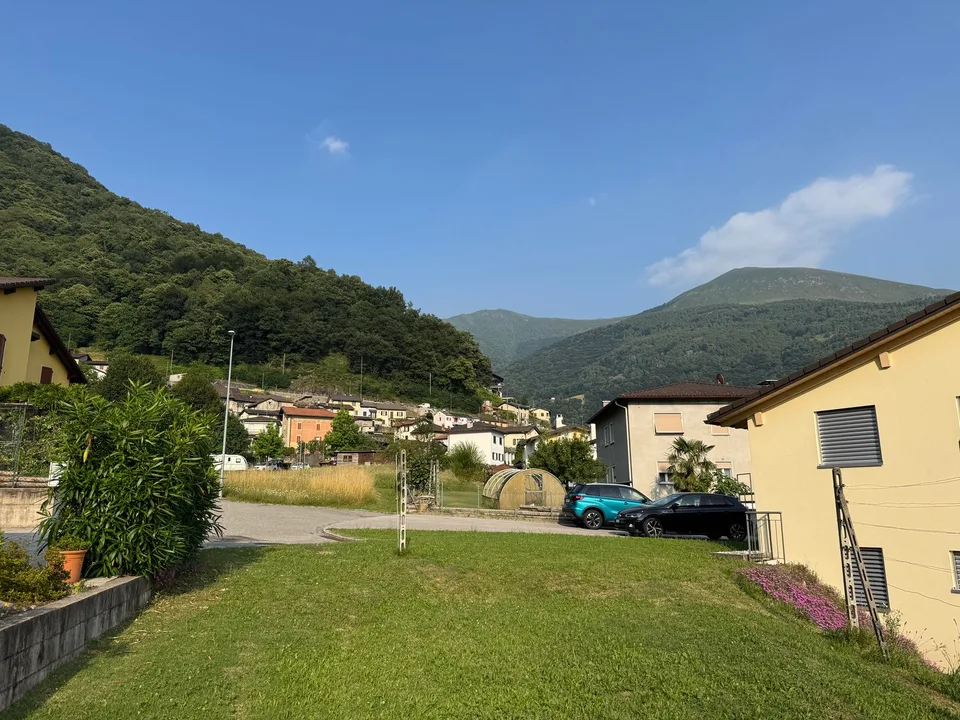 Bauland mit Panoramablick in Medeglia