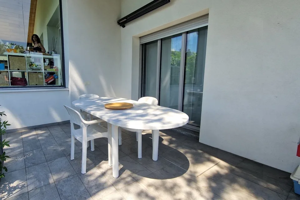 Single-family house 6.5 rooms with 190 sqm and private garden and veranda