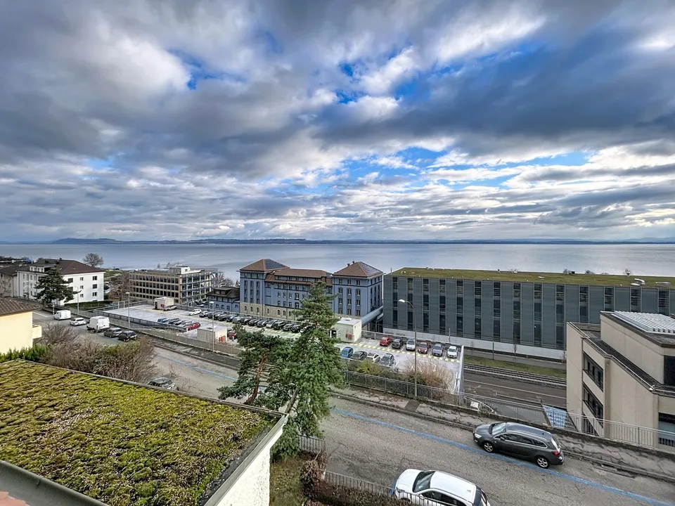 Maison de caractère de 3 appartements avec vue sur le lac