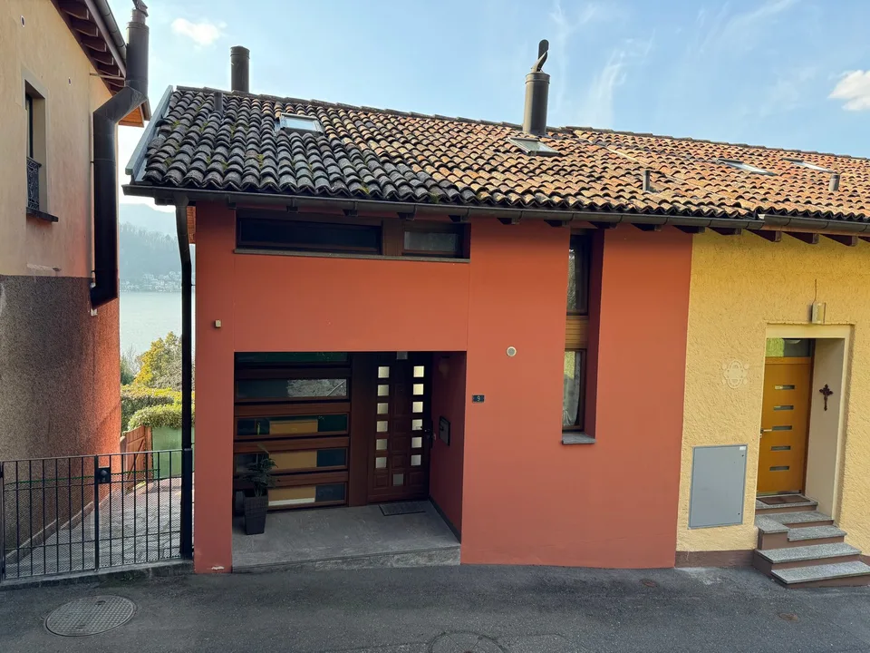 Casa   con vista lago Collina d'Oro Carabietta anche SECONDA RESIDENZA