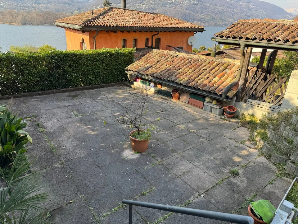 Casa   con vista lago Collina d'Oro Carabietta anche SECONDA RESIDENZA