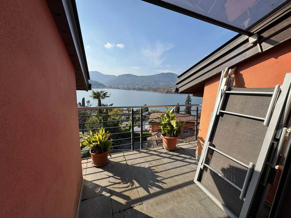 Casa   con vista lago Collina d'Oro Carabietta anche SECONDA RESIDENZA