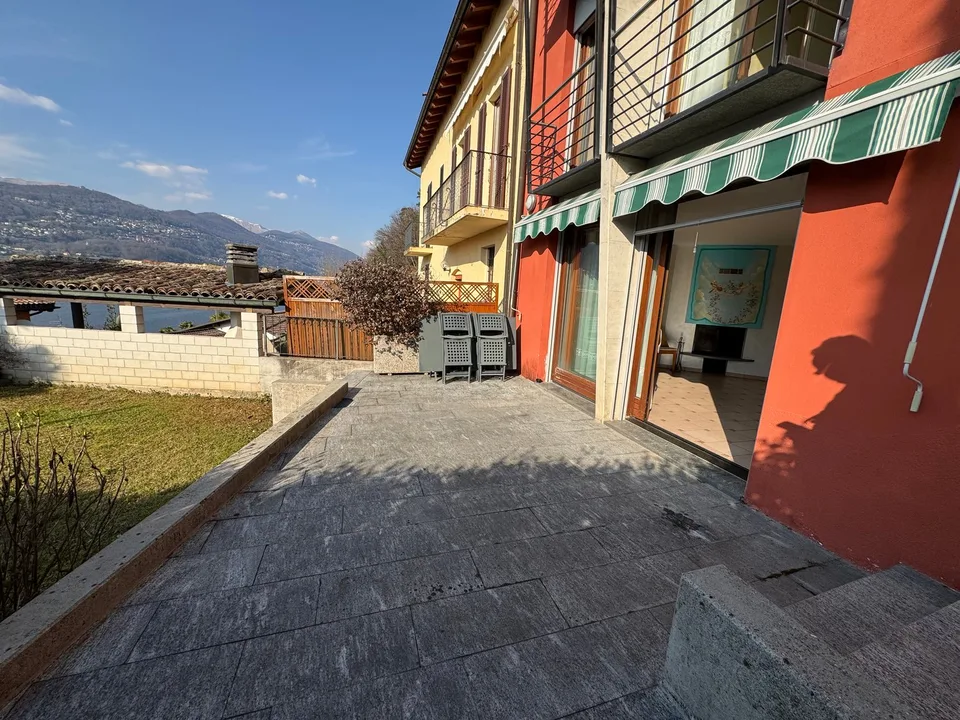 Casa   con vista lago Collina d'Oro Carabietta anche SECONDA RESIDENZA
