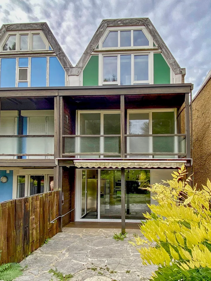 6.5 Room House for Sale
