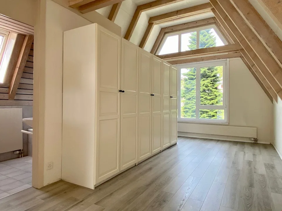 6.5 Room House for Sale