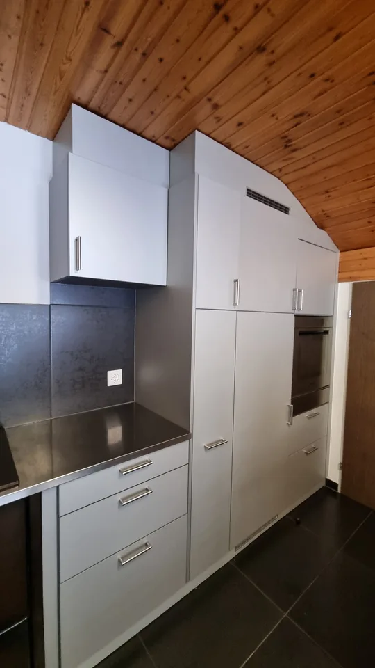 Casa con 540 m2 di spazio utilizzabile, ottimo rapporto prezzo-prestazione CHF 1'100.00/m2!
