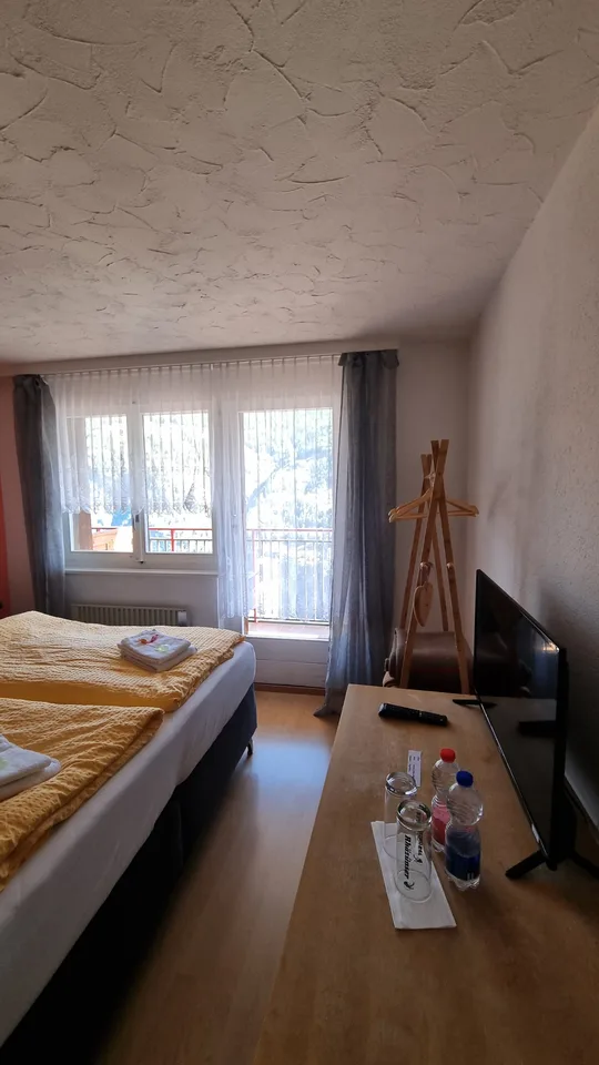 Casa con 540 m2 di spazio utilizzabile, ottimo rapporto prezzo-prestazione CHF 1'100.00/m2!