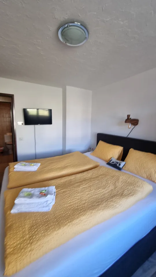 Casa con 540 m2 di spazio utilizzabile, ottimo rapporto prezzo-prestazione CHF 1'100.00/m2!
