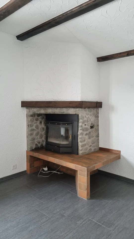 Casa con 540 m2 di spazio utilizzabile, ottimo rapporto prezzo-prestazione CHF 1'100.00/m2!