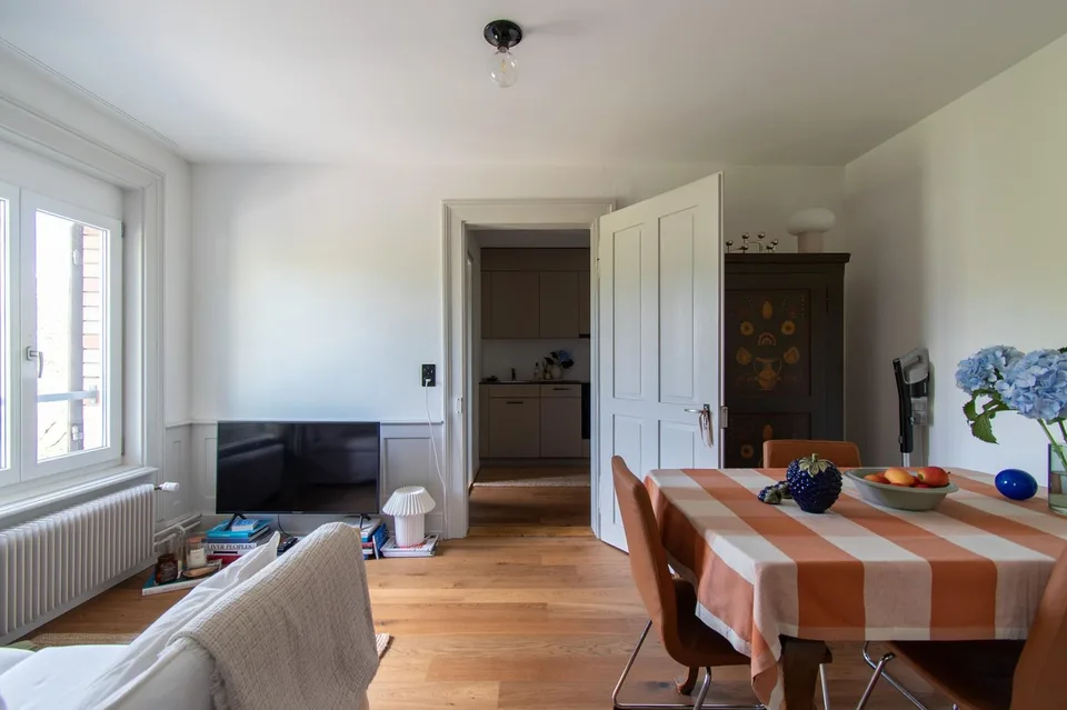 Appartamento di 2.5 locali di alta qualità e stiloso con balcone