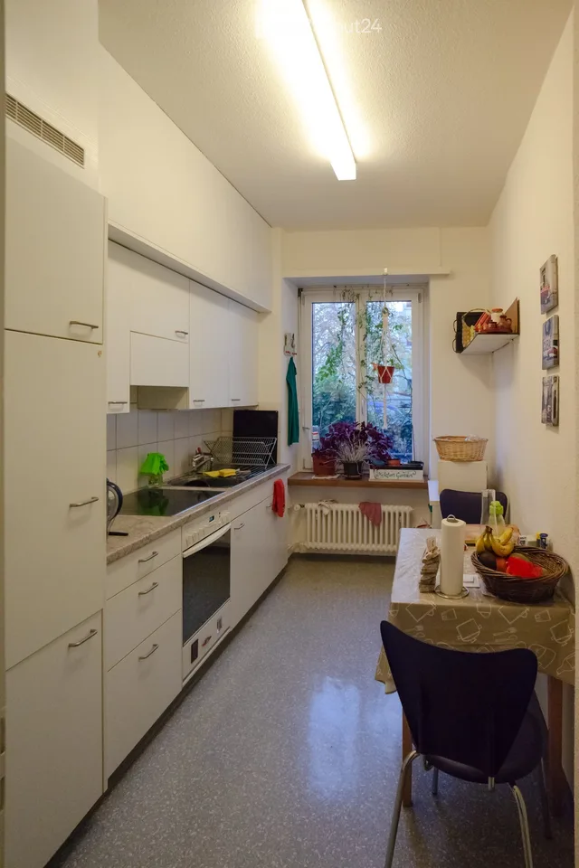 Central 3-Room Apartment in Wiedikon for Sublease