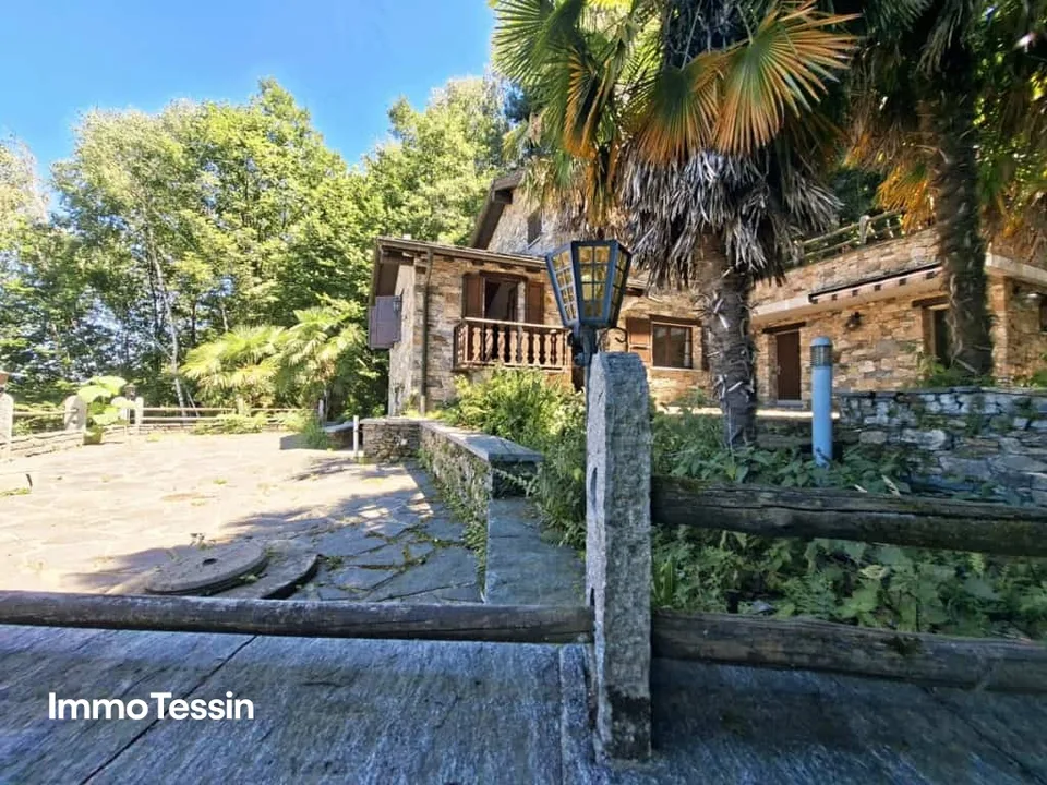 HIGHLIGHT : Refuge unique, votre paradis avec une vue imprenable sur le lac Majeur