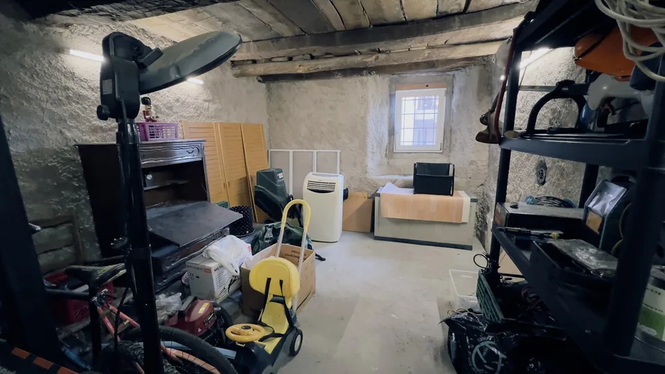 CASA DI 5 LOCALI COMPLETAMENTE RISTRUTTURATA A MIGLIEGLIA