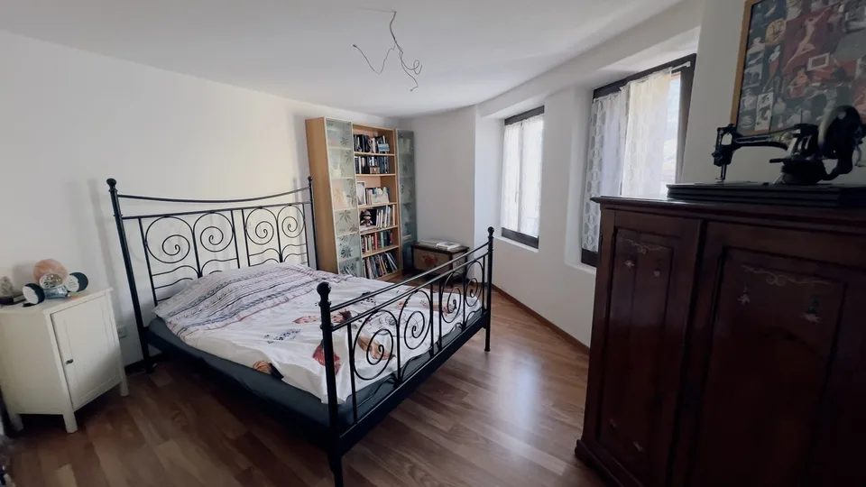 CASA DI 5 LOCALI COMPLETAMENTE RISTRUTTURATA A MIGLIEGLIA