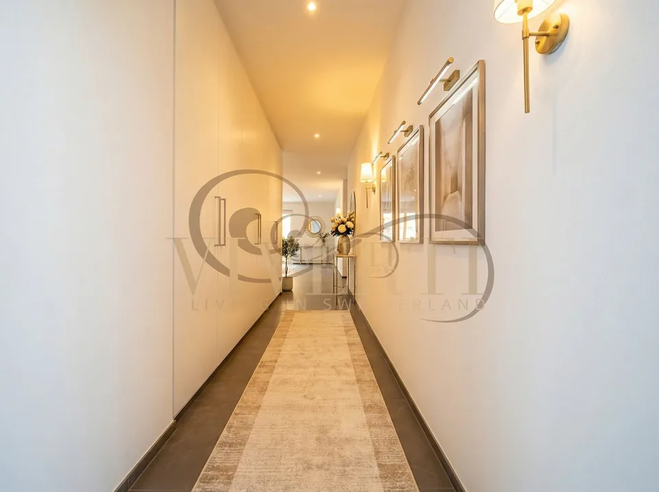 NEUESTES 3.5-ZIMMER-WOHNUNG MIT PRIVATGARTEN IN LUMINO