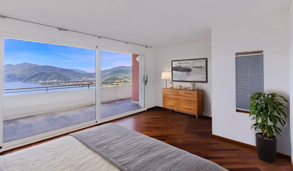 Villa exclusive 5.5 avec piscine et vue à couper le souffle à Muzzano
