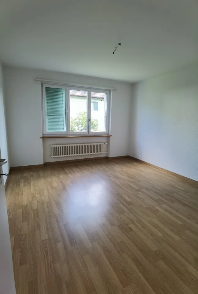 Charmant appartement 3 pièces dans un quartier calme à Brügg BE