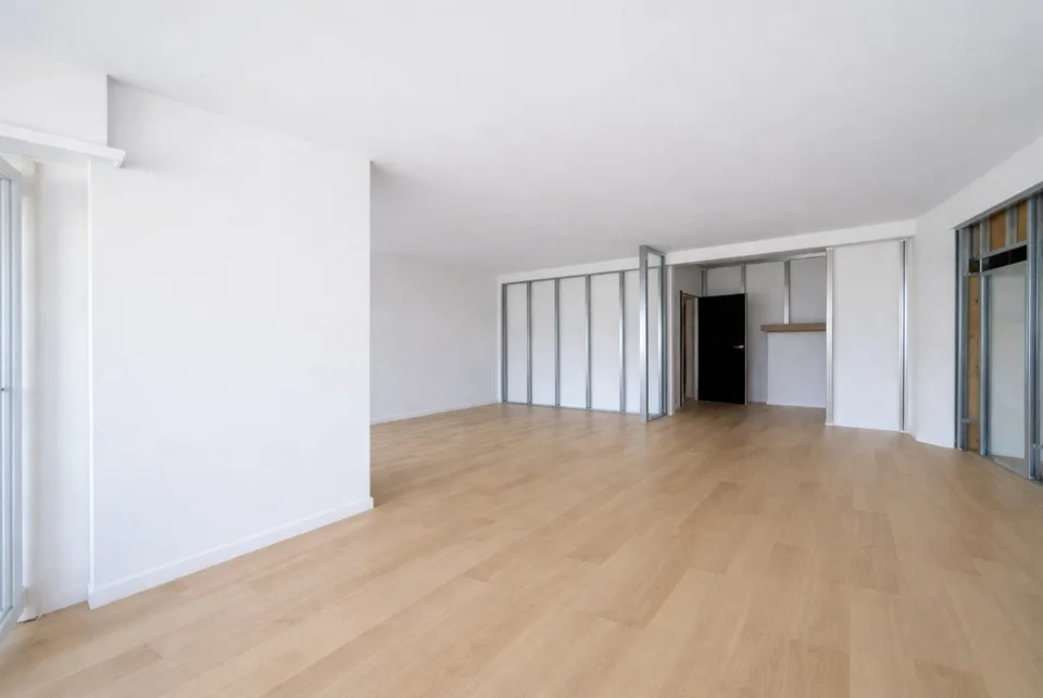 SPLENDIDO 4.5 LOCALI VISTA LAGO IN ZONA CENTRALE A LUGANO