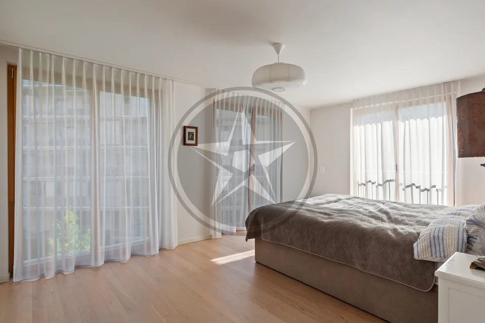 Spacieux appartement traversant de 3,5 pièces avec grand balcon
