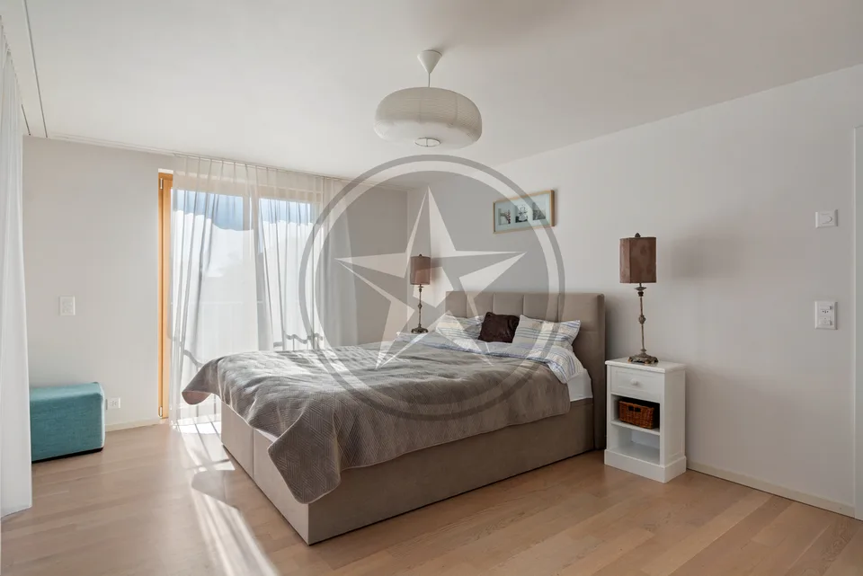 Spacieux appartement traversant de 3,5 pièces avec grand balcon