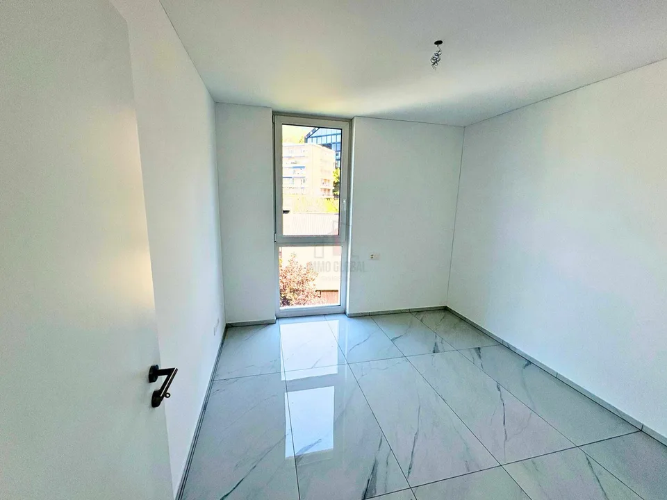 DESIGN, LUMIÈRE NATURELLE ET CONFORT MODERNE