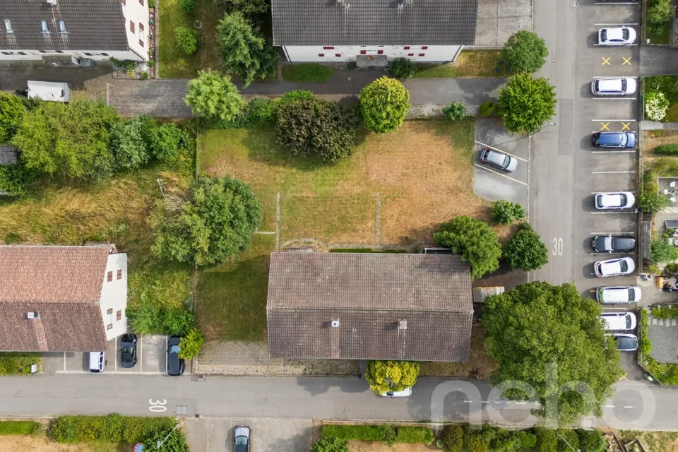 Maison multifamiliale entièrement louée avec un potentiel de développement attractif