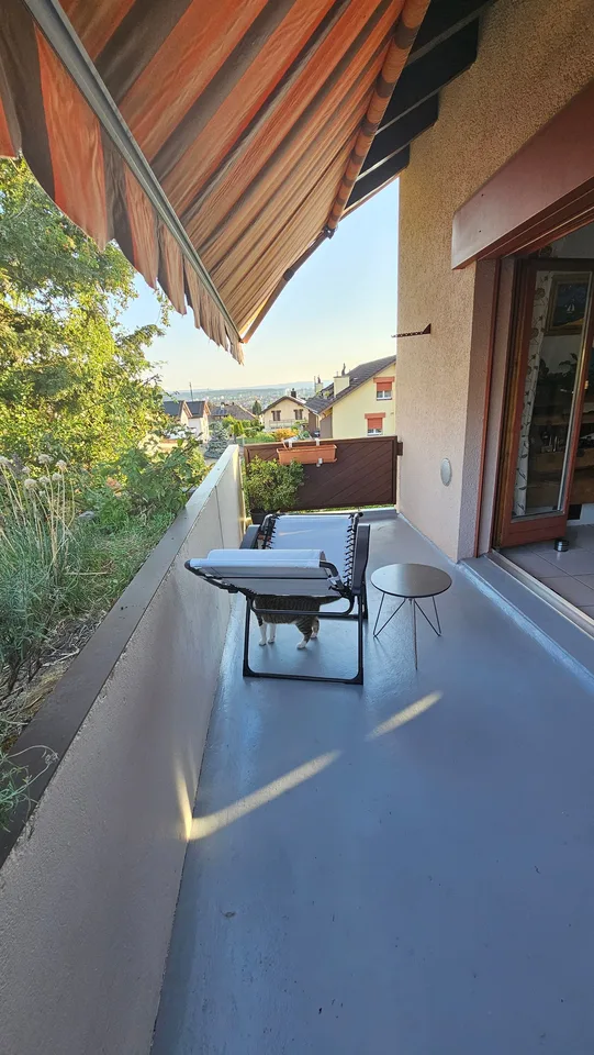 4.5-Zimmer-Maisonette-Wohnung mit zwei Balkonen mit Seesicht