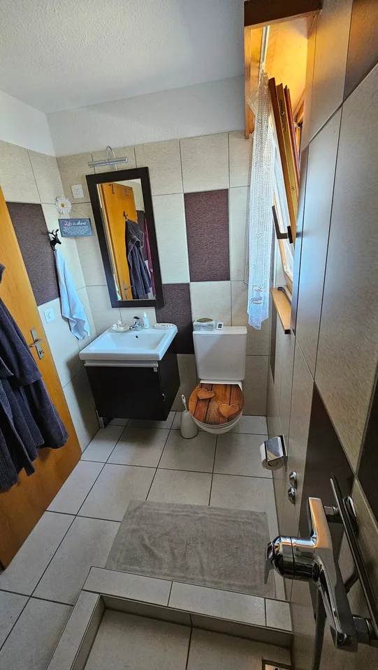 4.5-Zimmer-Maisonette-Wohnung mit zwei Balkonen mit Seesicht