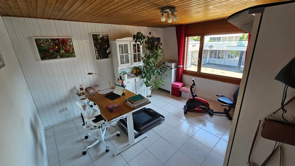 4.5-Zimmer-Maisonette-Wohnung mit zwei Balkonen mit Seesicht
