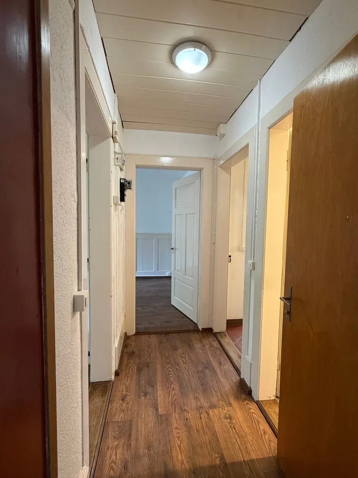Appartement charmant de 2 pièces dans un immeuble ancien – disponible immédiatement