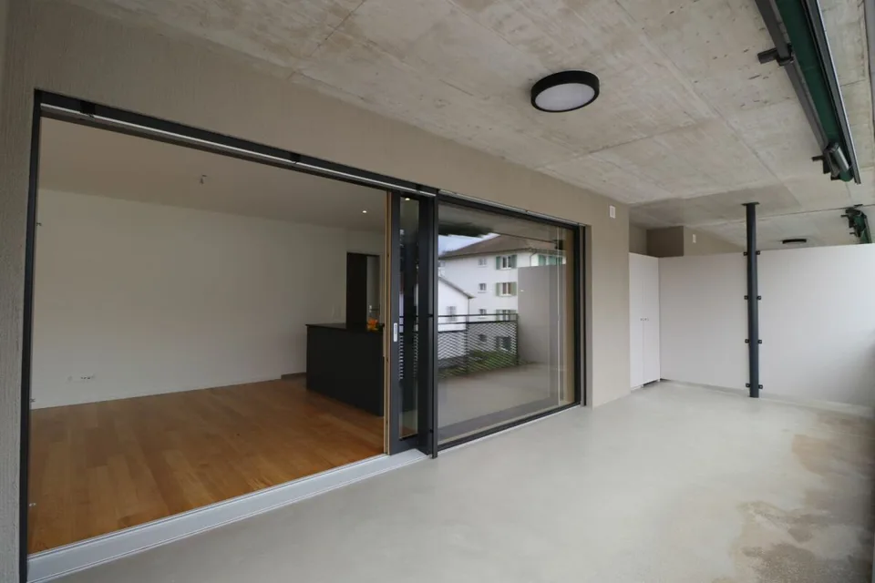 Moderne 4.5-Zimmerwohnung mit grosser Terrasse in Binningen
