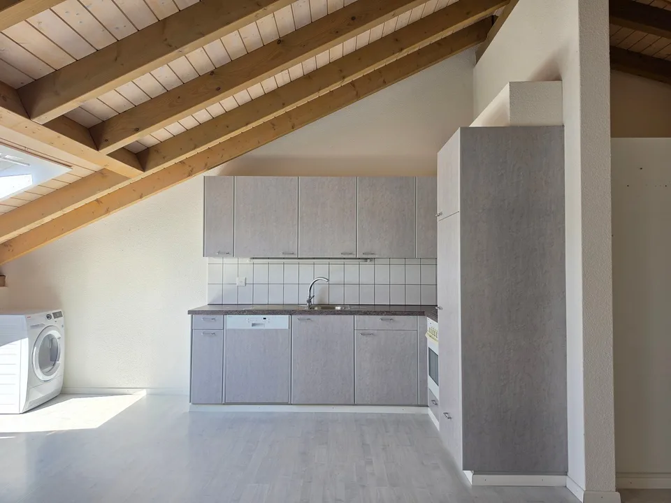 Cozy, spacious attic apartment!