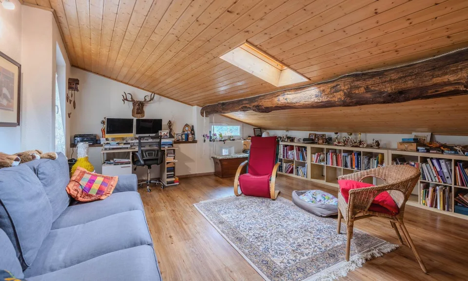 ACCOGLIENTE E GRAZIOSA CASA 5.5 CON GIARDINO A MEDEGLIA