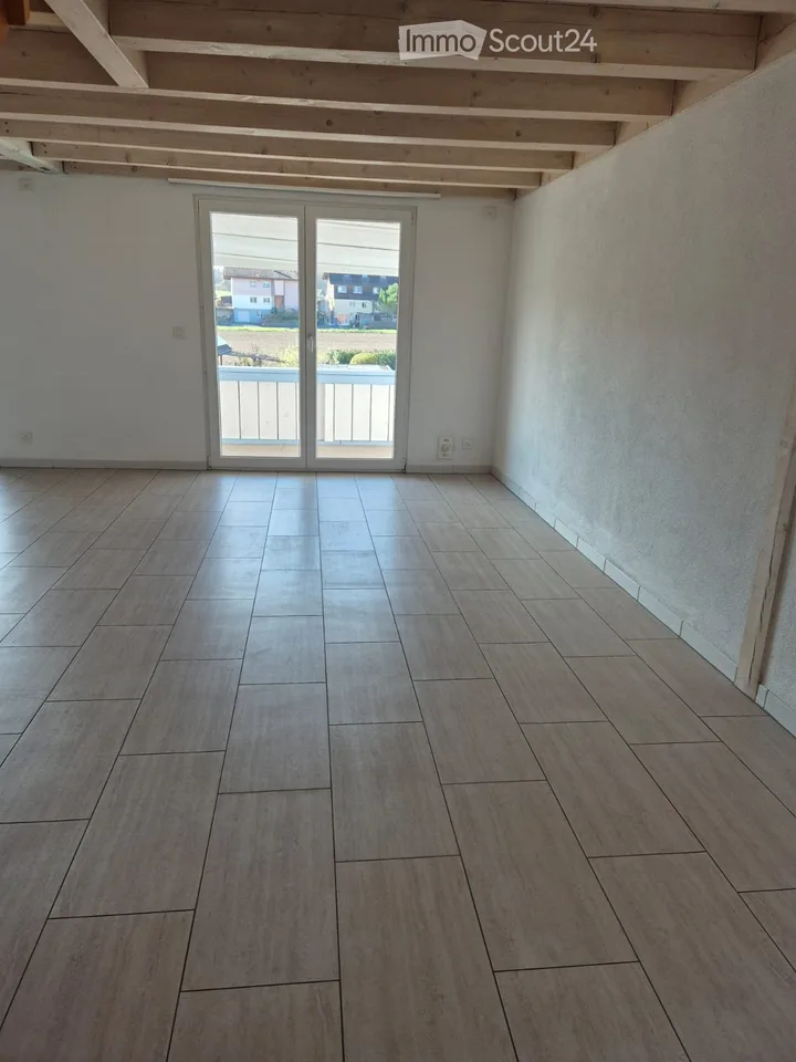 Beautiful, bright 5.5-room maisonette apartment