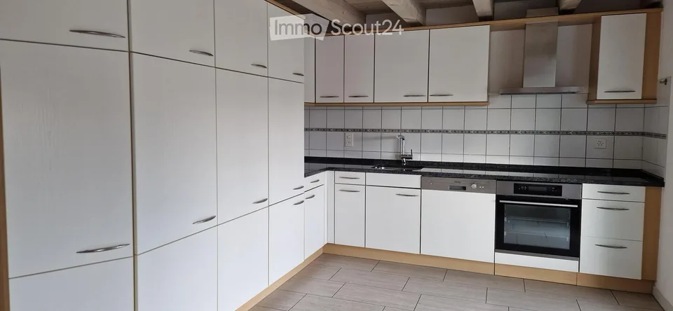 Beautiful, bright 5.5-room maisonette apartment