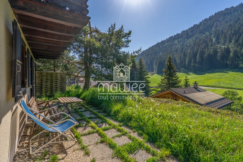 Charmanter Chalet mit 4,5 Zimmern, ideal für eine Zweitwohnung.