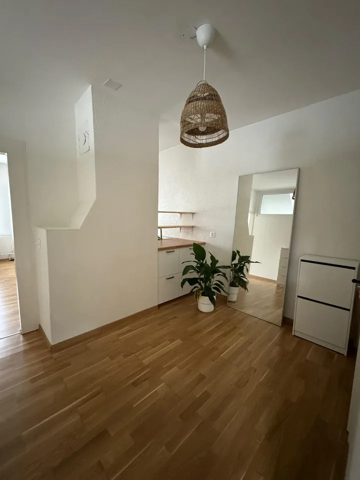 Appartement lumineux de 2.5 pièces à Reconvilier – disponible immédiatement