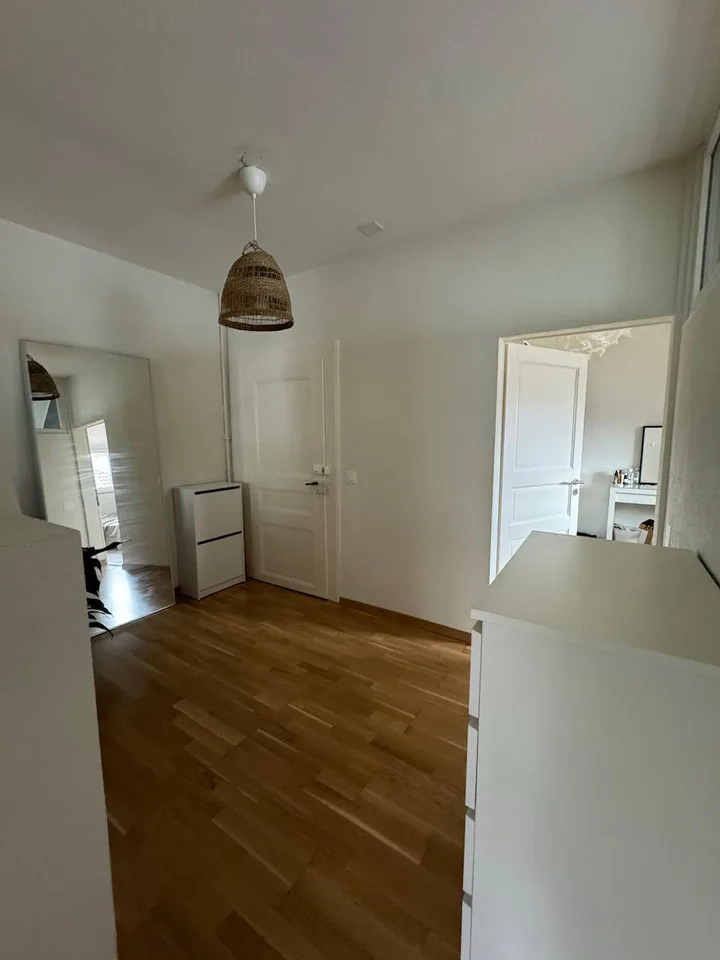 Appartement lumineux de 2.5 pièces à Reconvilier – disponible immédiatement