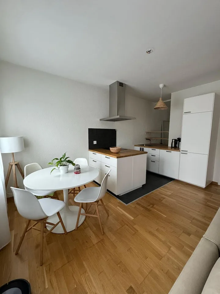 Appartement lumineux de 2.5 pièces à Reconvilier – disponible immédiatement