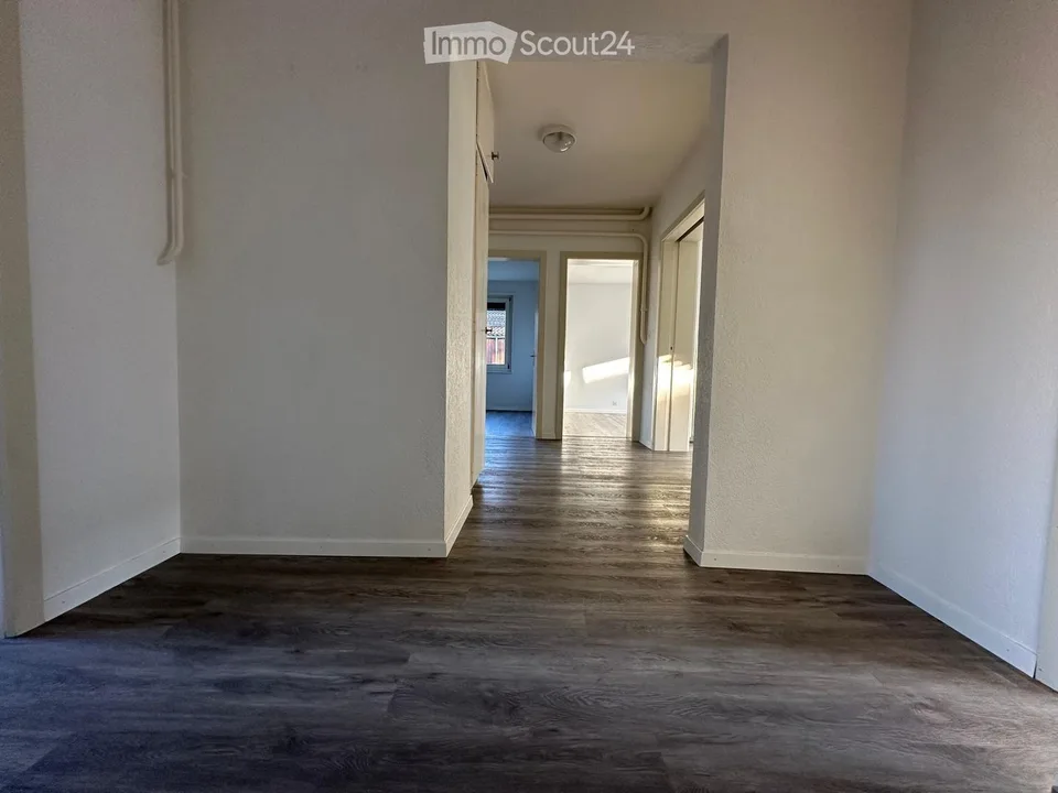 Appartamento di quattro locali con terrazza a Courrendlin