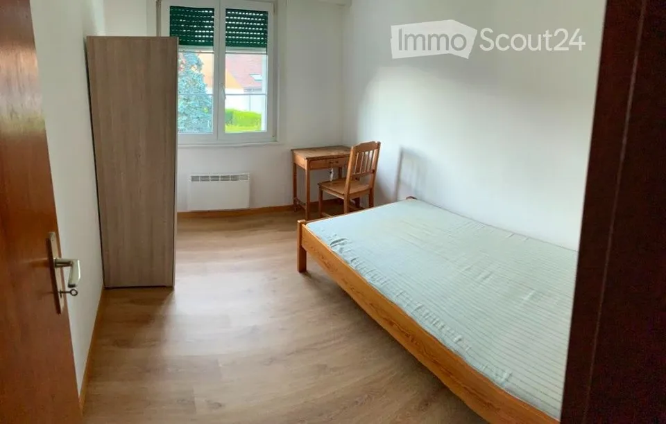 Zimmer in Wohngemeinschaft ab 15. Juli 2026 verfügbar