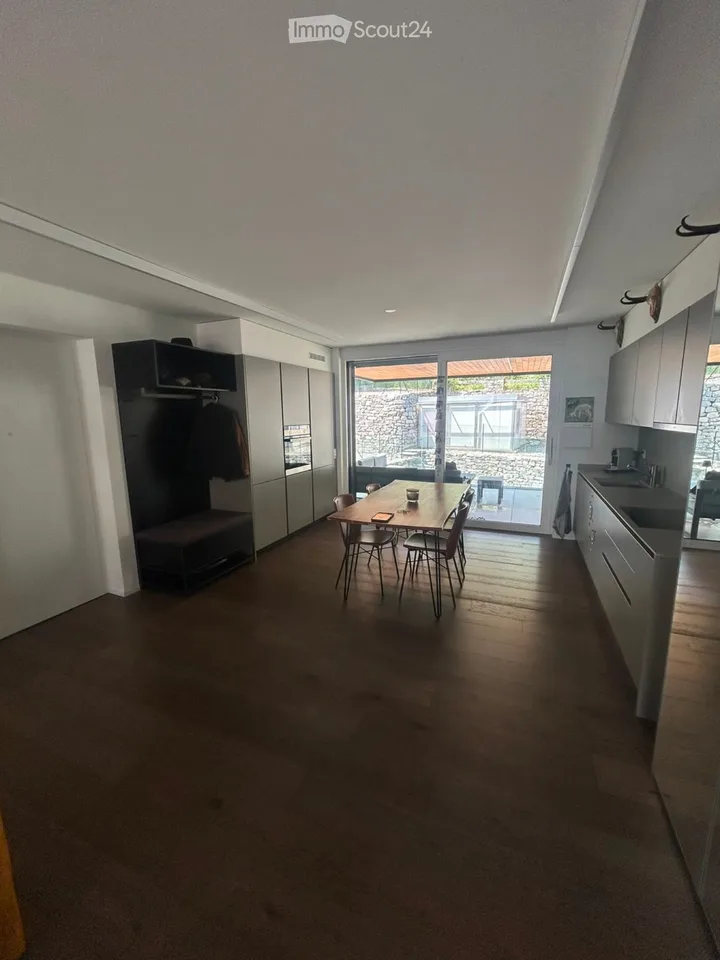 Grand appartement 2.5 pièces à Muralto