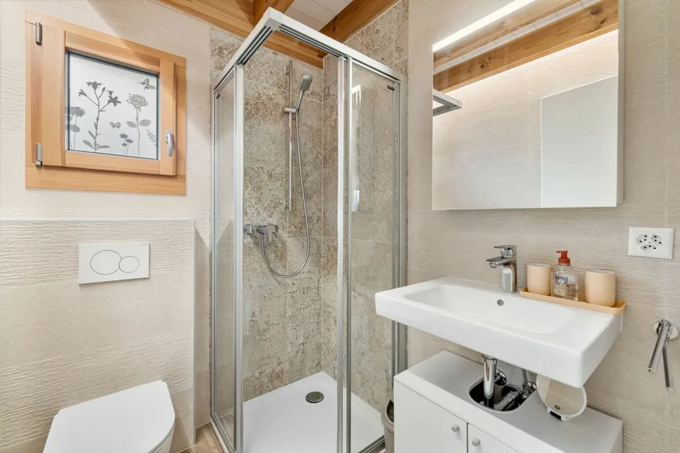 Charmante Reihenhaus-Villa mit 3 Zimmern und 1/2 von 110 m2 im Herzen der Weinberge von Saillon