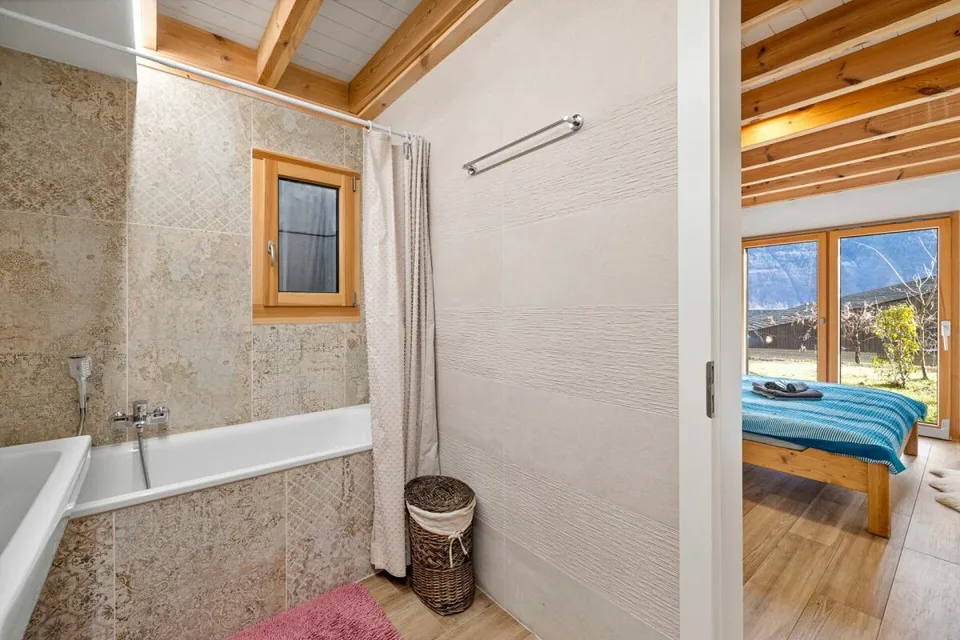 Charmante Reihenhaus-Villa mit 3 Zimmern und 1/2 von 110 m2 im Herzen der Weinberge von Saillon