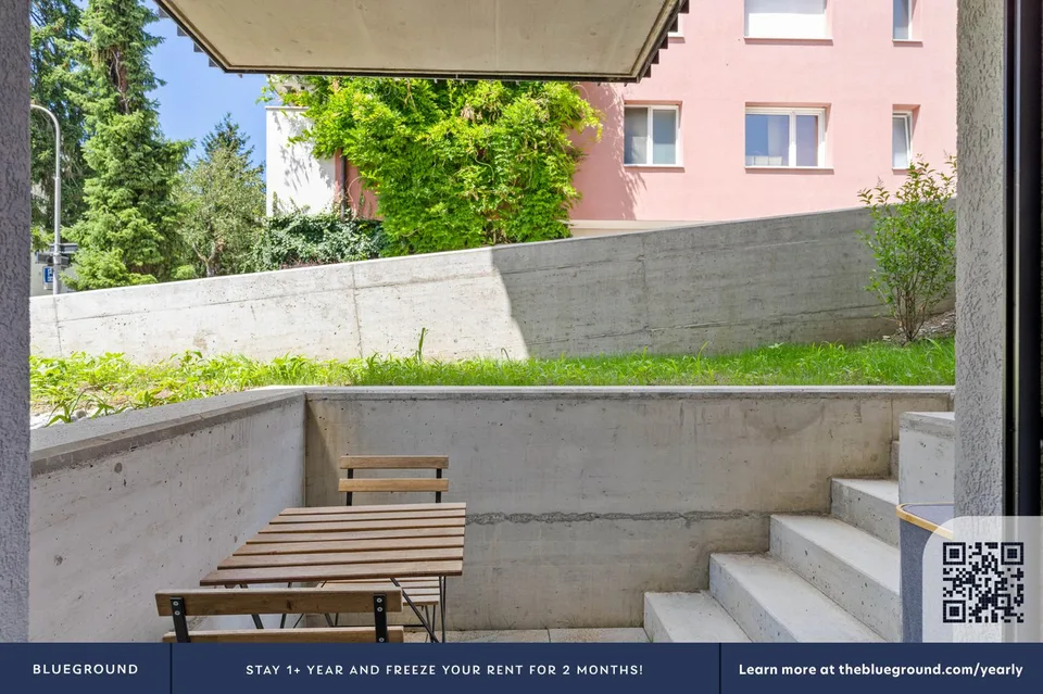 Blueground ID235, Seebach