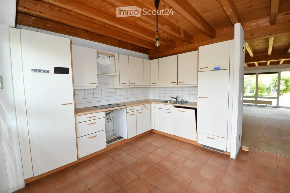 Charming 4.5-room row house in Rüdtligen – Available immediately!