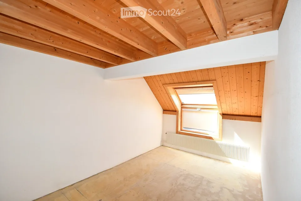 Charming 4.5-room row house in Rüdtligen – Available immediately!