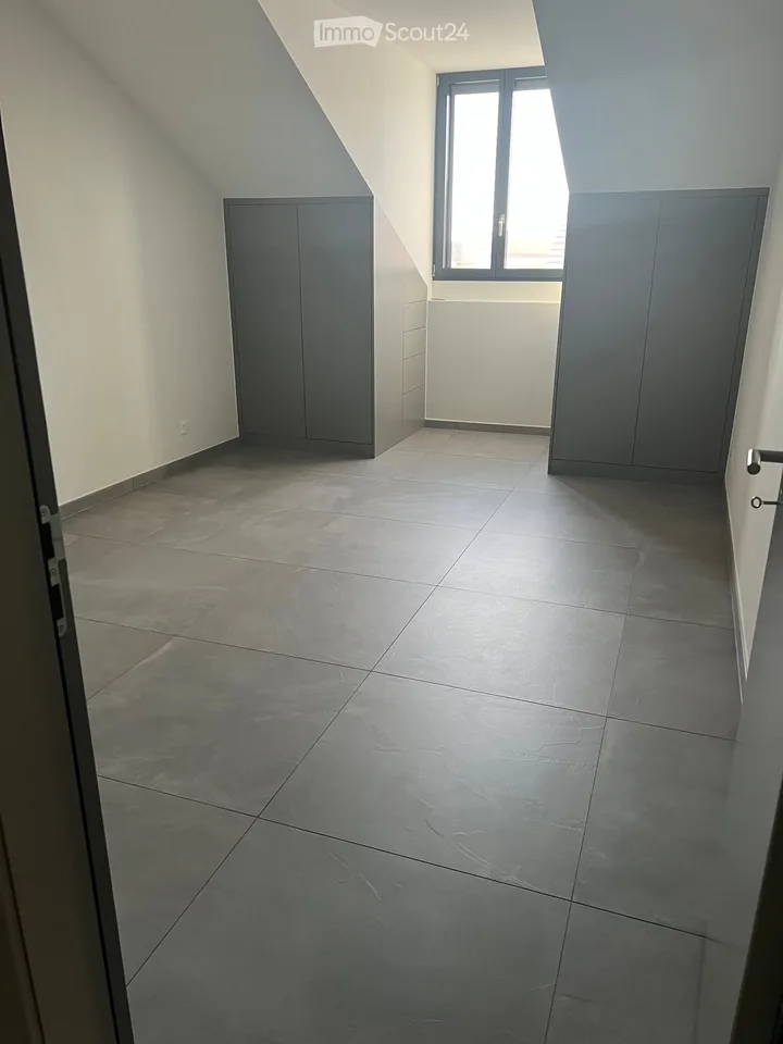 Noville: Luxury Apartment