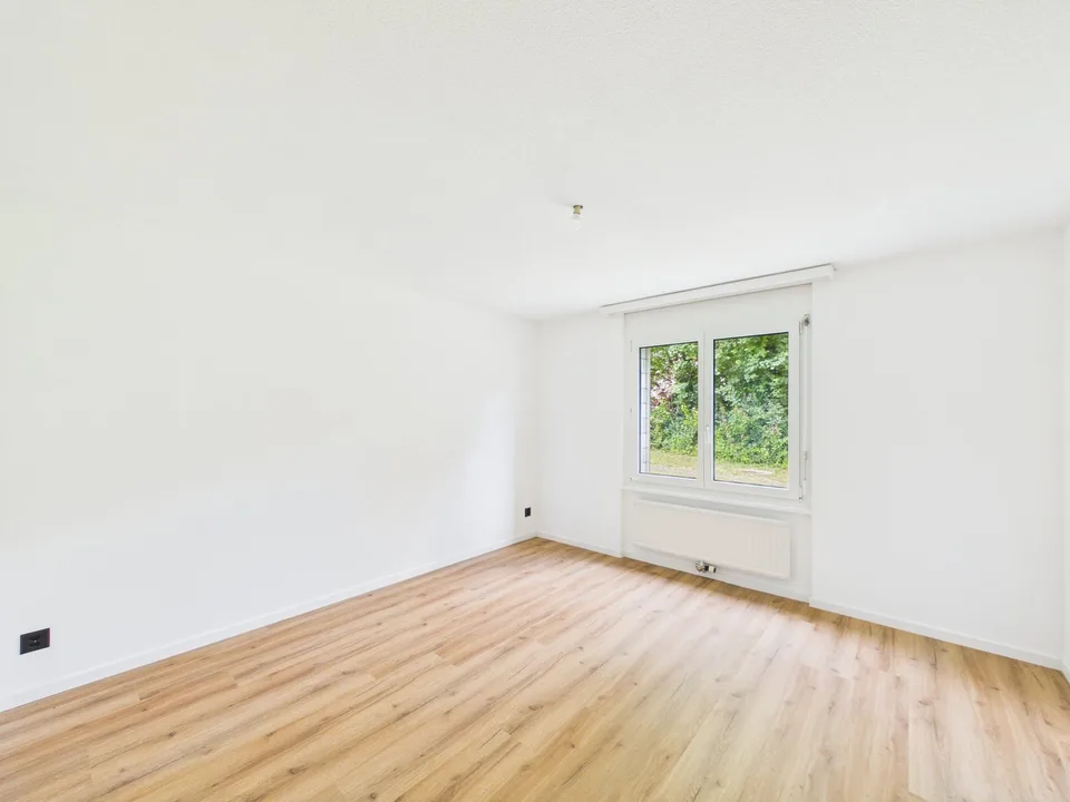 Bell'appartamento di 3.5 locali con terrazza e giardino nel cuore di Glovelier